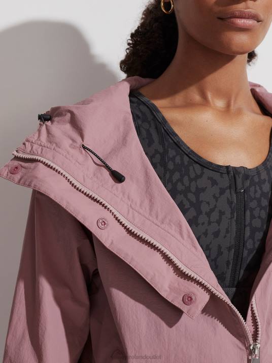 Apparel Nostalgia Rose Women Varley Terrace Windbreaker 00FX477