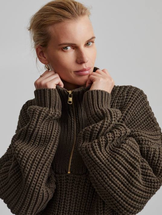 Apparel Wren Women Varley Natalia Half-Zip Pullover 00FX185
